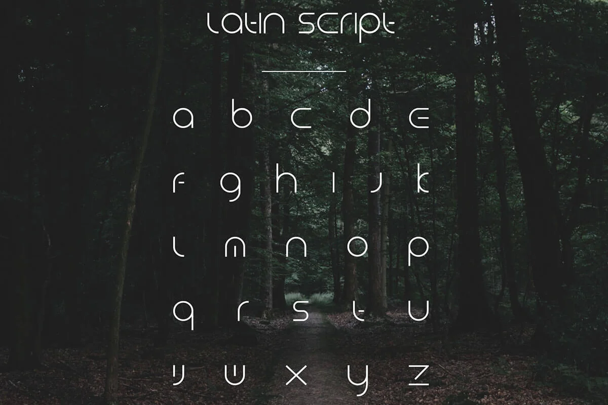 Forest Smooth Display Font Preview 1