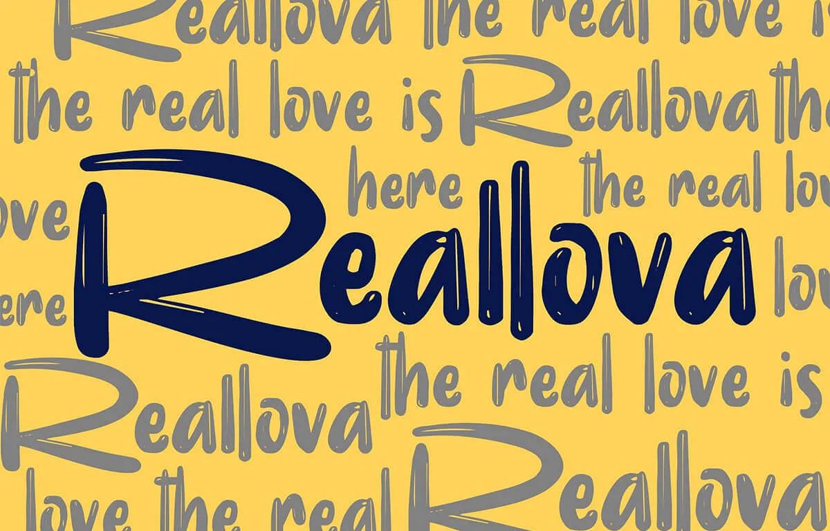 Reallova Display Font Preview 7
