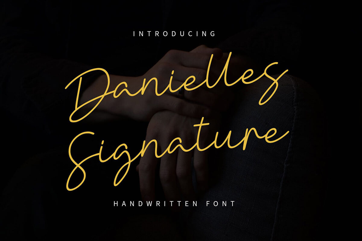 Danielle Signature Handwritten Font